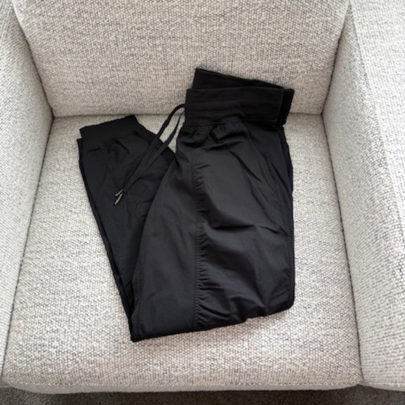 lululemon athletica Pants - NWOT Dance Studio Mid-Rise Jogger - Black